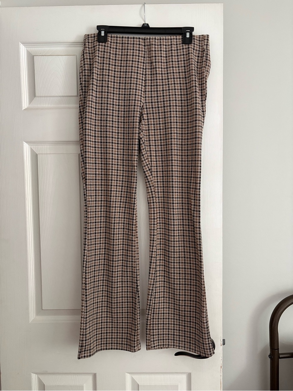 American Eagle Plaid Flare Women’s Pants - Beige/Black